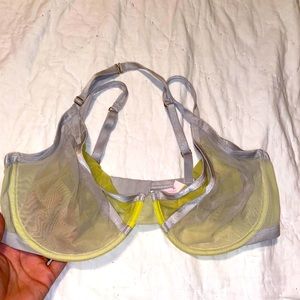 Victoria’s Secret bra